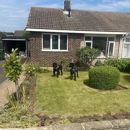 Sands Lane Retreat *